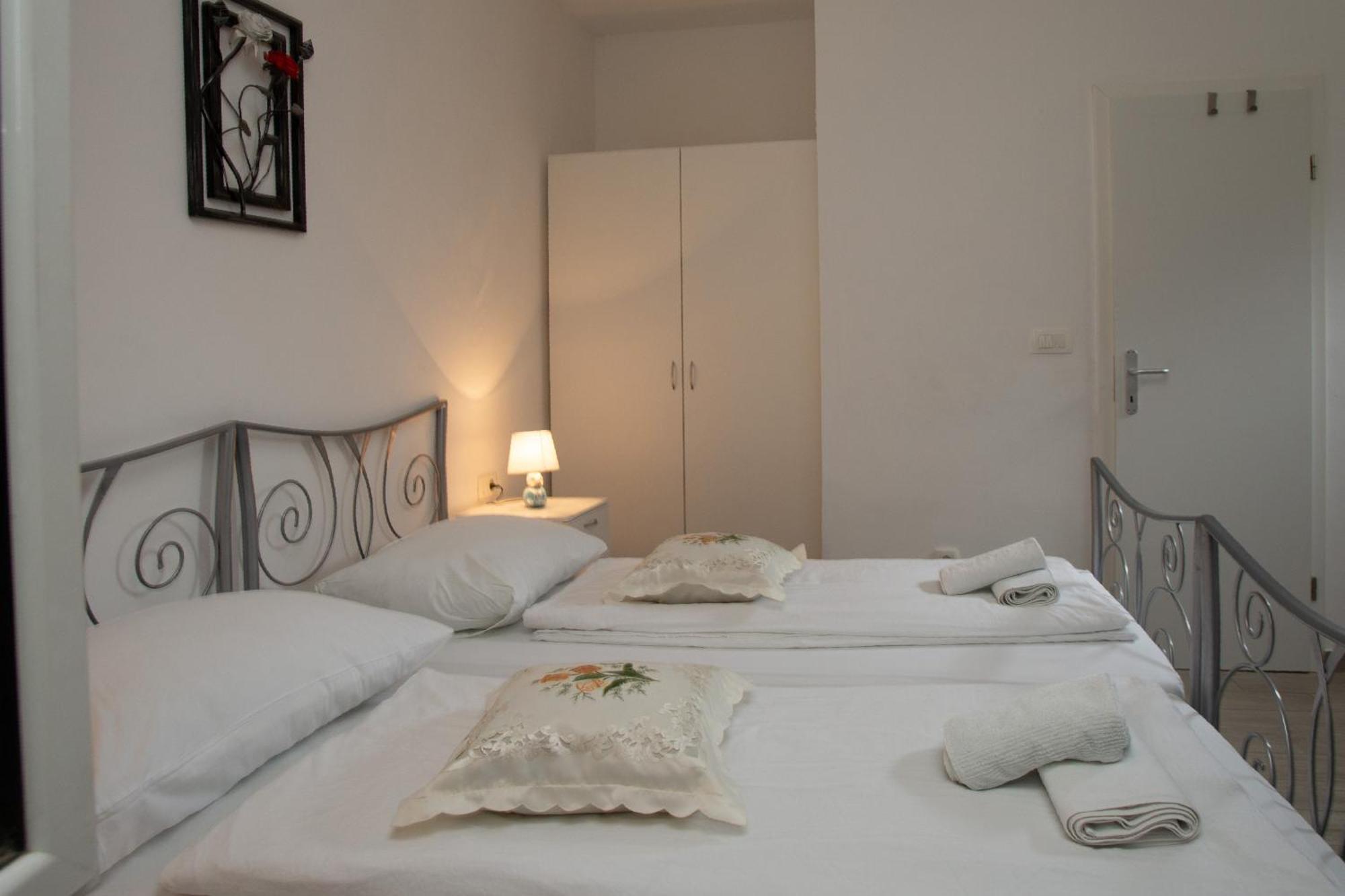 Downtown Spalato Private Rooms 외부 사진