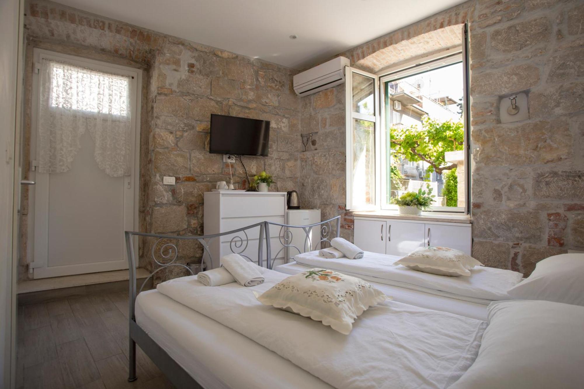 Downtown Spalato Private Rooms 외부 사진